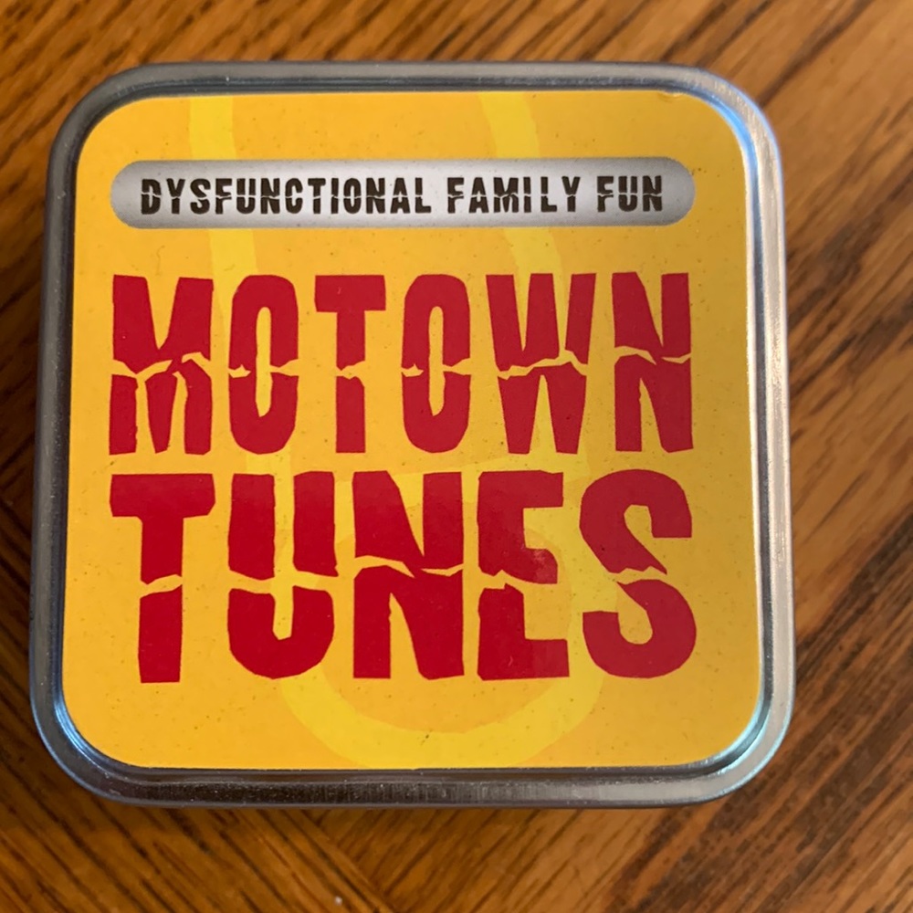Motown Tunes Dysfunctional Family Fun Trivia Game